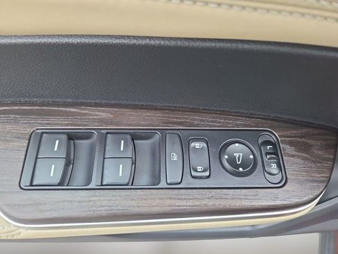 Used 2018 Honda Clarity Plug-In Hybrid image 17