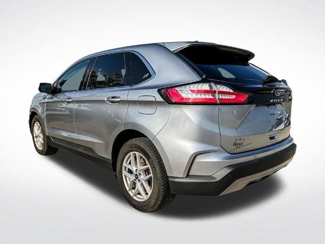 Certified 2022 Ford Edge SEL w/ Convenience Package AWD/4WD image 3