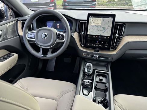 New 2026 Volvo XC60 B5 Plus w/ Protection Package Premier AWD/4WD image 29