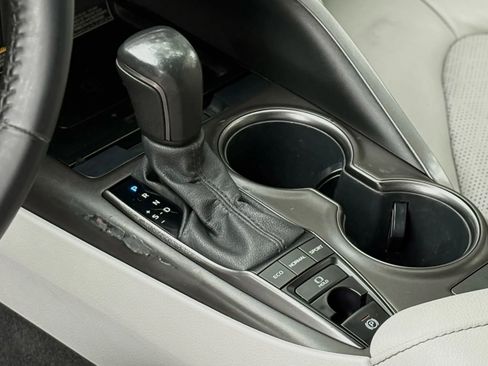 Used 2021 Toyota Camry XSE w/ Carpet Mat Package (TMS) image 14