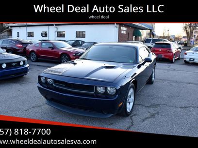 Used 2013 Dodge Challenger SXT w/ Sound Group