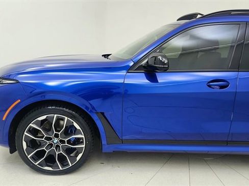 Used 2025 BMW X7 M60i image 10