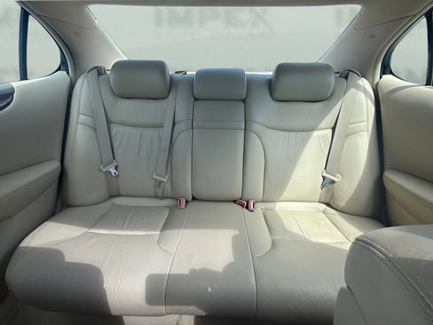 Used 2002 Lexus ES 330 FWD image 12