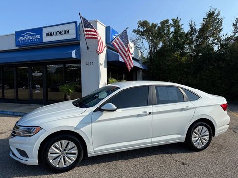 Used 2019 Volkswagen Jetta S image 16