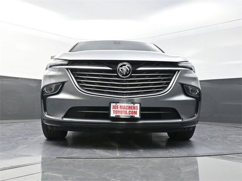 Used 2024 Buick Enclave Premium image 28