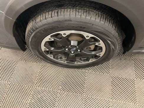 Used 2023 Subaru Crosstrek 2.0i image 13