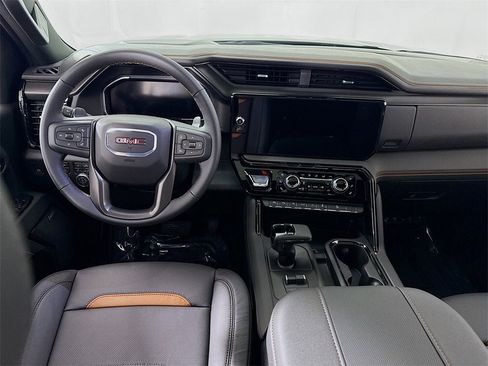 New 2026 GMC Sierra 1500 AT4 w/ AT4 Premium Package image 2
