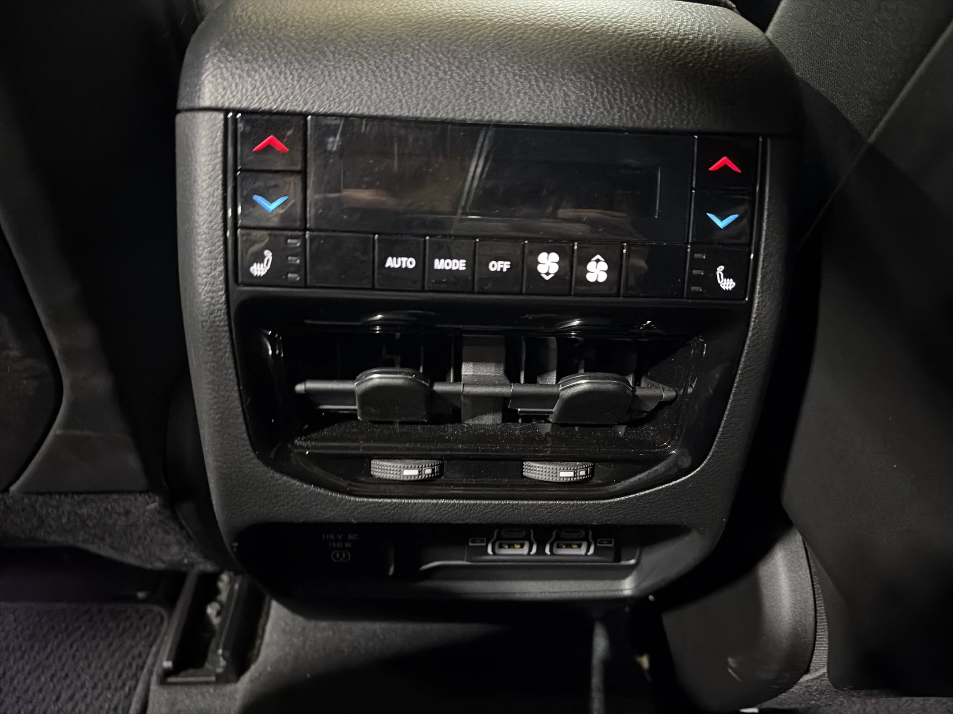 Used 2025 Jeep Grand Cherokee Summit w/ Adv Protech Group IV AWD/4WD image 23