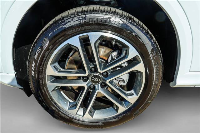 New 2026 Audi Q5 Premium AWD/4WD image 9