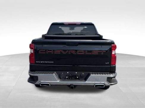Used 2024 Chevrolet Silverado 1500 LT w/ Z71 Off-Road Package AWD/4WD image 5