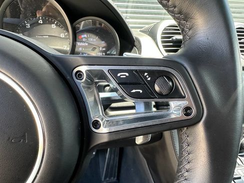 Certified 2024 Porsche 718 Cayman RWD image 24