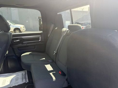 Used 2023 RAM 1500 Warlock AWD/4WD image 21