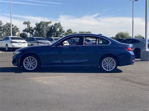 Certified 2024 BMW 330e w/ Premium Package image 10