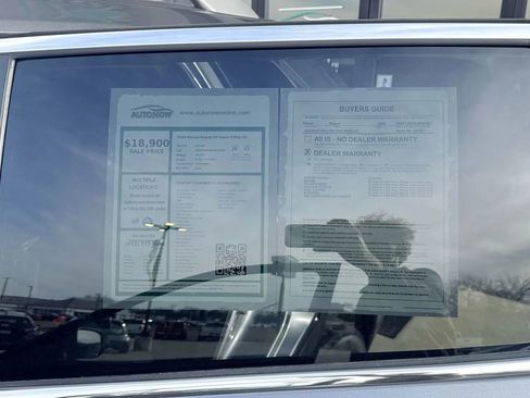 Used 2020 Nissan Rogue SV image 34