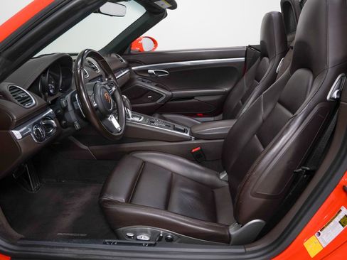 Used 2022 Porsche 718 Boxster GTS RWD image 37