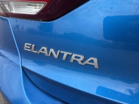 Used 2018 Hyundai Elantra SEL FWD image 12