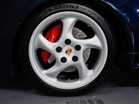 Used 1996 Porsche 911 Carrera 4S AWD/4WD image 50