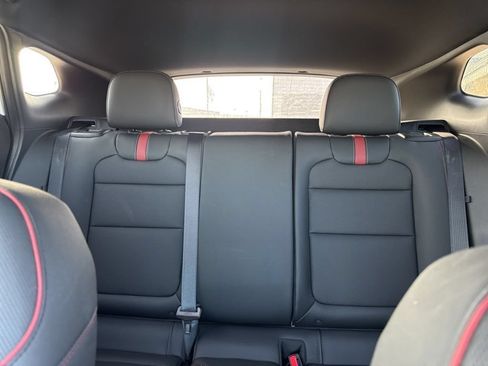 Used 2024 Chevrolet Trax RS w/ Sunroof Package FWD image 33