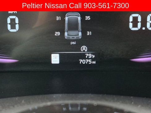 Used 2025 Kia Soul EX FWD image 32