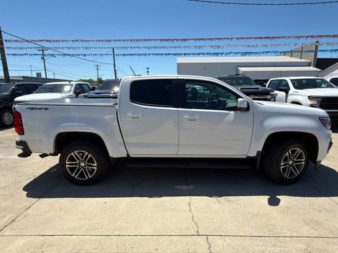 Used 2021 Chevrolet Colorado W/T w/ Custom Special Edition AWD/4WD image 9