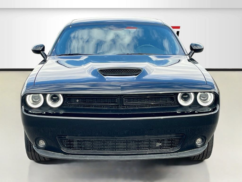 Used 2023 Dodge Challenger SXT w/ Blacktop Package RWD image 2