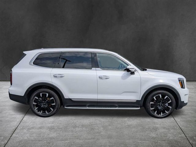 Used 2023 Kia Telluride SX FWD image 4