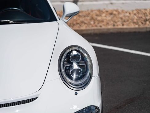 Used 2015 Porsche 911 GT3 RWD image 24