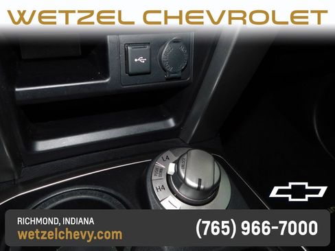 Used 2020 Toyota 4Runner SR5 AWD/4WD image 29
