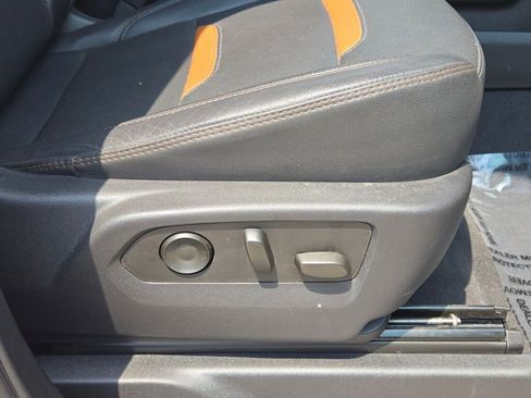 Used 2023 GMC Sierra 1500 AT4 w/ AT4 Premium Package image 7