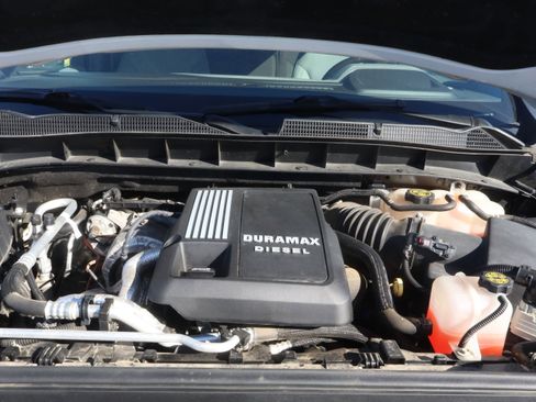 Used 2023 GMC Sierra 1500 SLT w/ SLT Premium Plus Package image 18