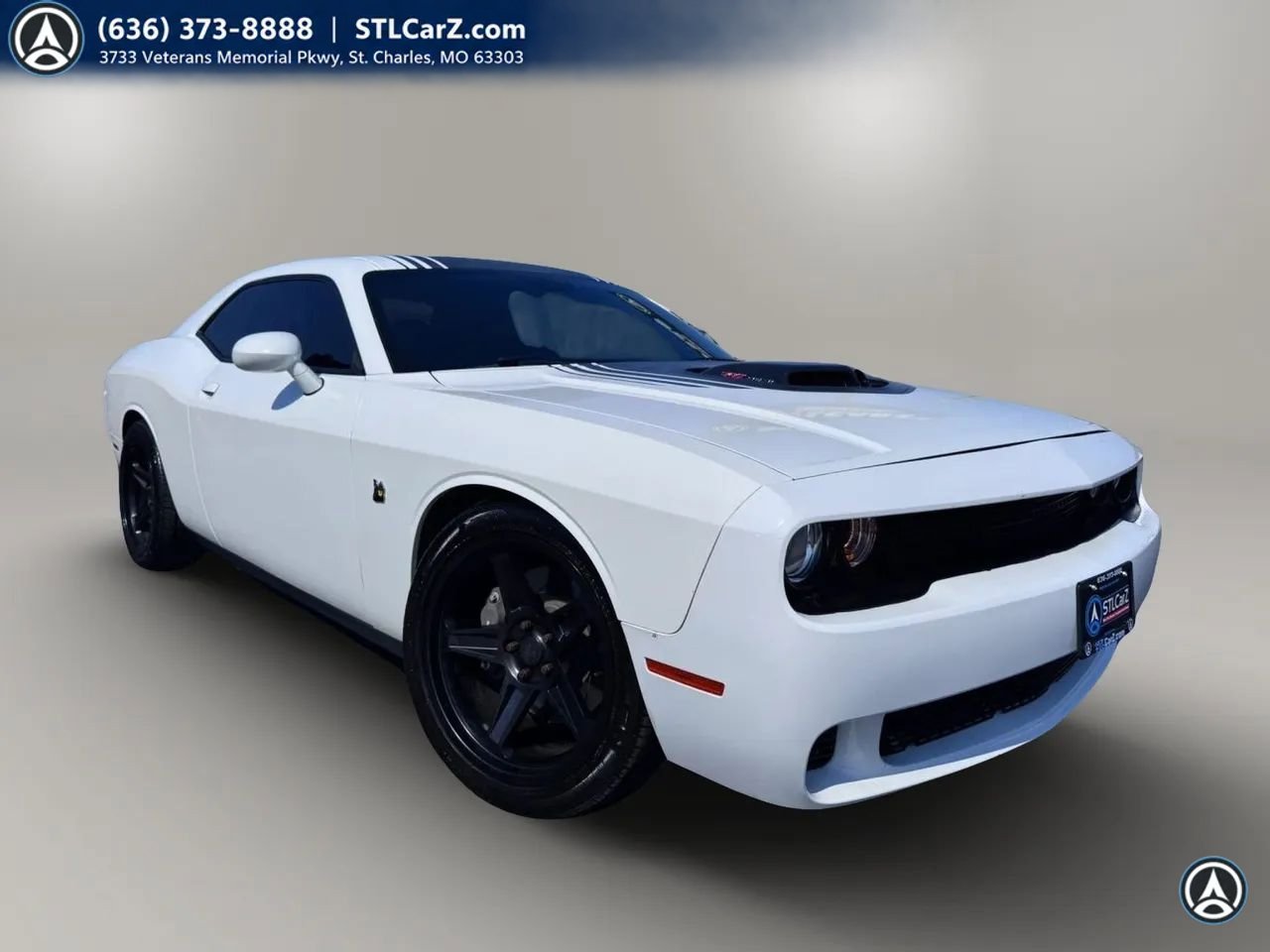 Used 2016 Dodge Challenger R/T Scat Pack RWD image 1