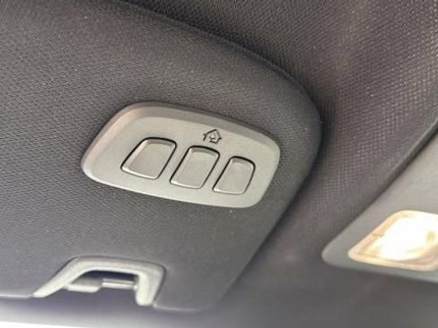 Used 2025 Ford Mustang GT Premium RWD image 23