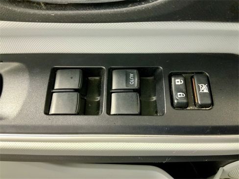 Used 2014 Toyota Prius C Two image 15