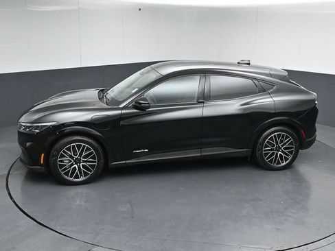 Certified 2025 Ford Mustang Mach-E Premium AWD/4WD image 45