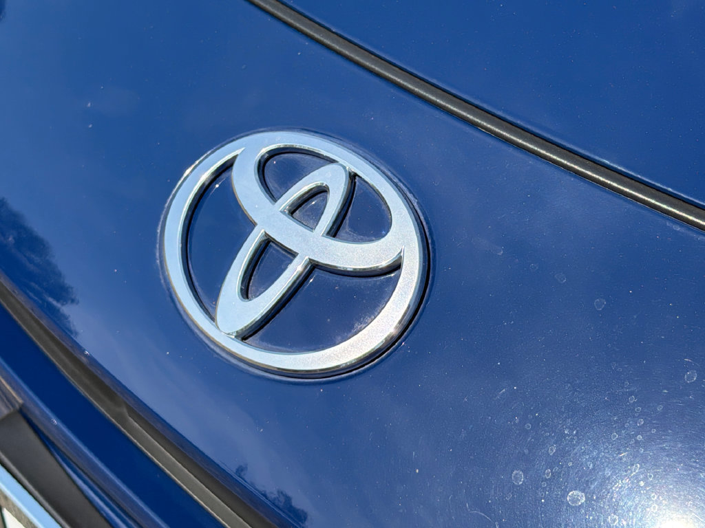 Used 2026 Toyota Prius Plug-In Hybrid w/ Limited Premium Package FWD image 12