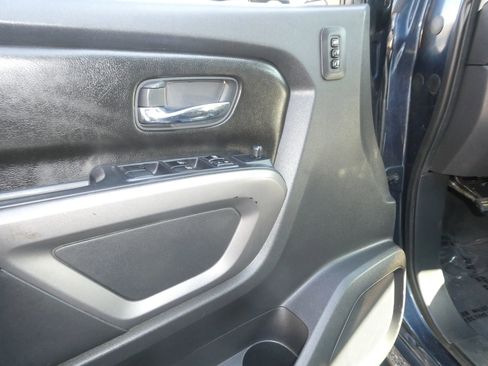 Used 2015 Nissan Titan PRO-4X w/ Pro-4x Luxury Package image 15