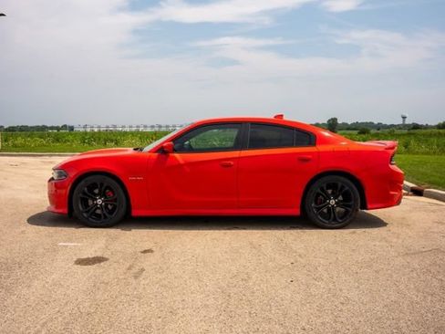 Used 2020 Dodge Charger R/T RWD image 4