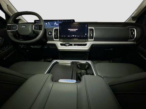 New 2026 Ford Expedition Active AWD/4WD image 10