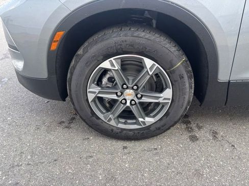 New 2026 Chevrolet Blazer LT image 5