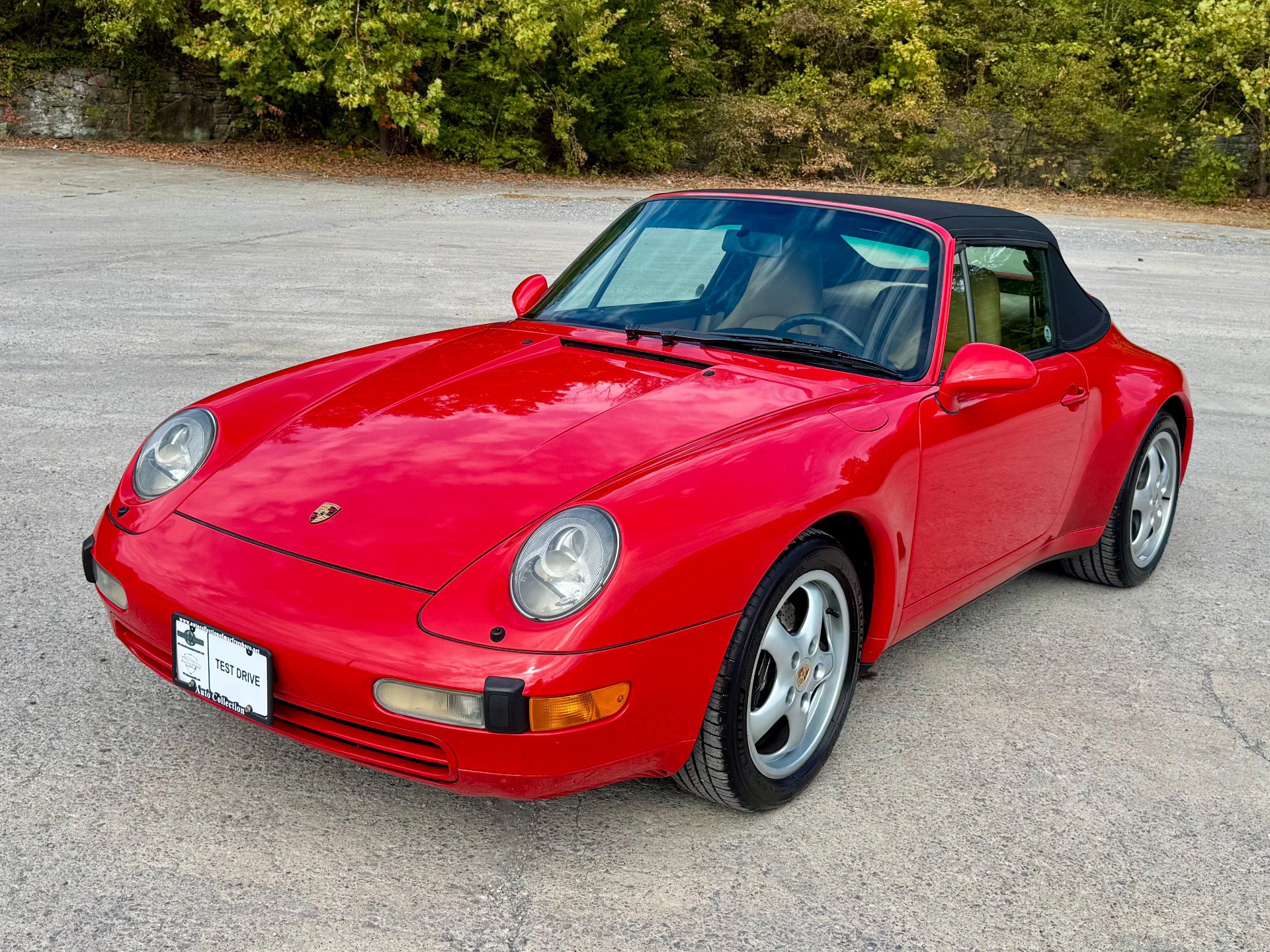 Used 1997 Porsche 911 Carrera RWD image 9