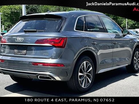 Used 2023 Audi Q5 2.0T Premium Plus w/ Premium Plus Package AWD/4WD image 2