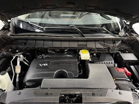 Used 2022 Nissan Pathfinder SL w/ Cargo Package image 9