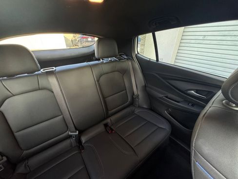 Used 2025 Buick Envista Sport Touring image 36