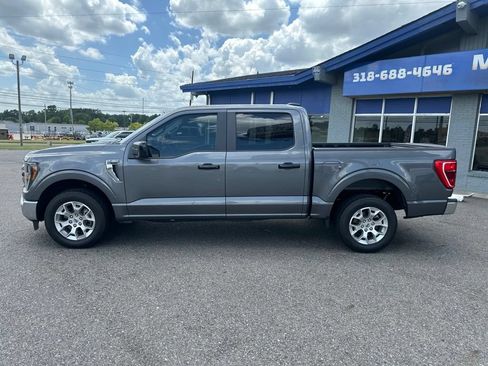 Used 2023 Ford F150 XLT RWD image 4