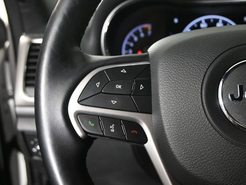 Used 2021 Jeep Grand Cherokee Laredo X AWD/4WD image 35