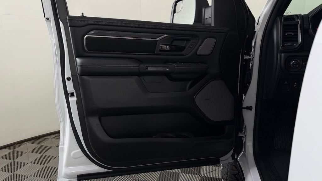 New 2027 RAM 1500 Rebel AWD/4WD image 9