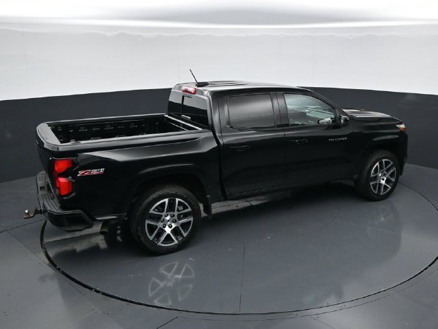 Used 2023 Chevrolet Colorado Z71 w/ Z71 Convenience Package 2 AWD/4WD image 40