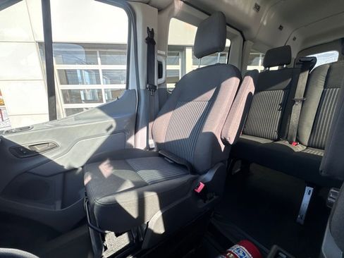 Used 2019 Ford Transit 350 XLT image 21