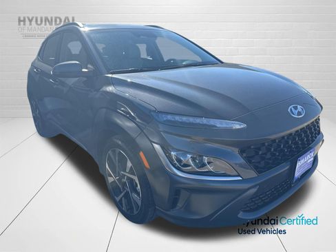 Used 2023 Hyundai Kona Limited image 3