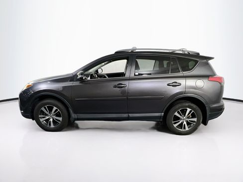 Used 2018 Toyota RAV4 XLE w/ Plus Extra Value Package AWD/4WD image 8